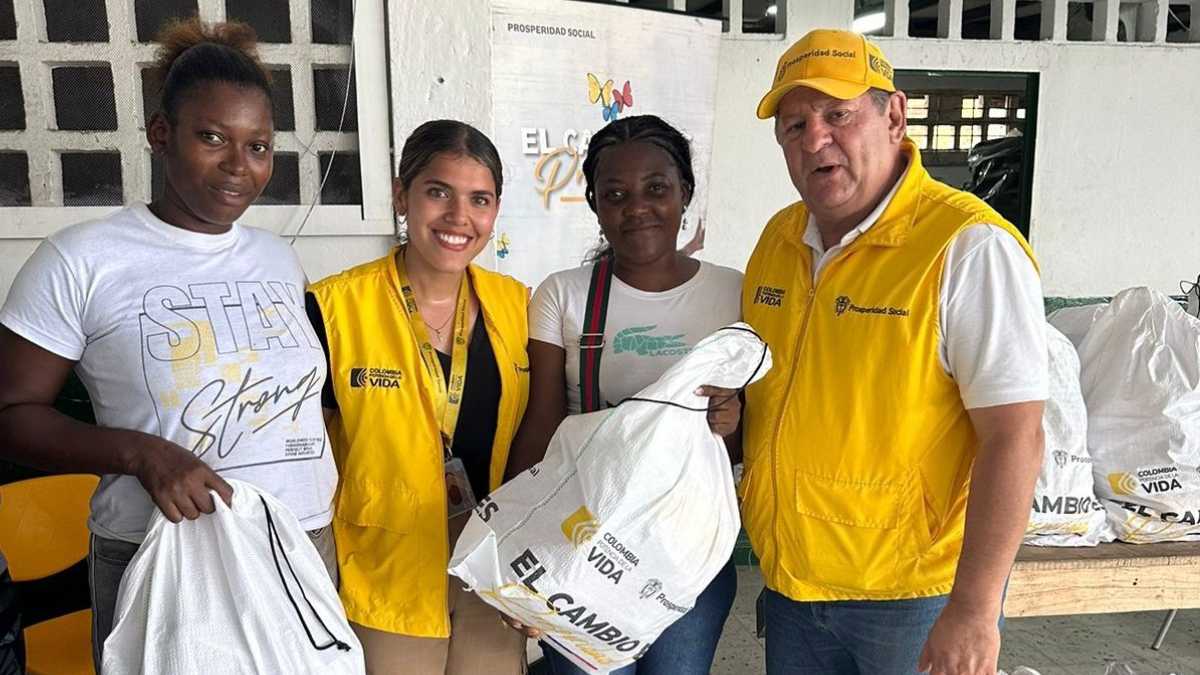 Prosperidad Social apoya a familias vulnerables y damnificadas por el invierno, con más de mil kits en Nariño y Cauca