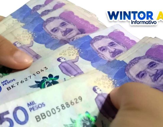 Logo de WINTOR ABC, Imagen de dinero colombiano, manos sosteniendo billetes, Programa de subsidio a la vejez