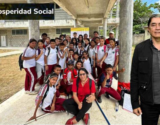 Imagen de Prosperidad Social entregó la nueva sede de la Institución Educativa El Carmen en Córdoba. Director Gustavo Bolívar.