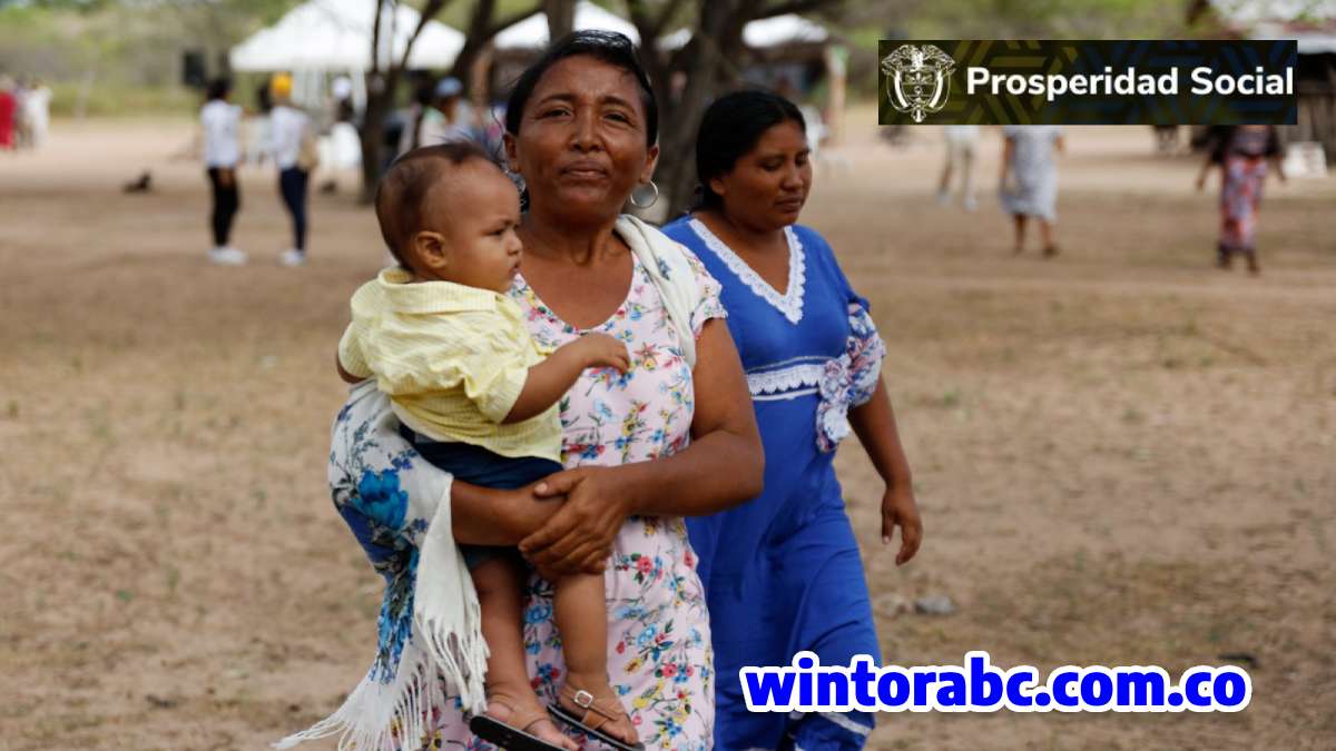 imagen de prosperidad social en comunidad Wayuu. Presidente Gustavo Petro y director de Prosperidad Social Gustavo Bolívar. wintorabc.com.co