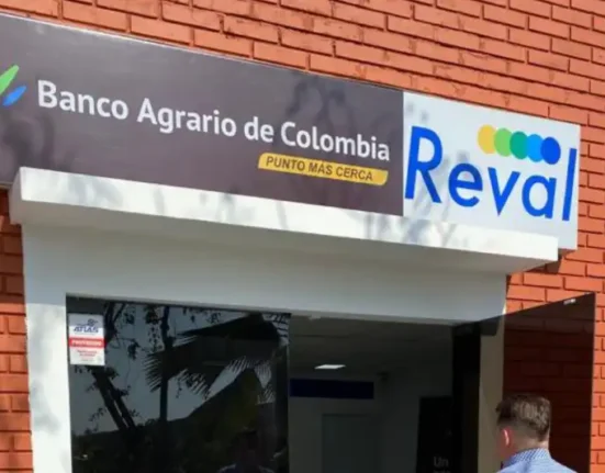 Punto de pago Reval y Banco Agrario de Colombia