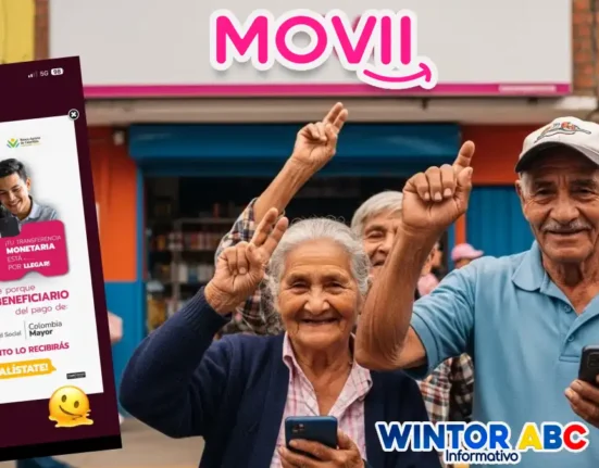 Imagen de adultos mayores, felices por que MOVii ya empezó a notificar