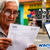 Imagen de Adulto mayor leyendo Nuevos listados de CM