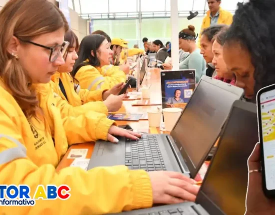 Imagen de la secretaria distrital sobre que arrancan los pagos de IMG