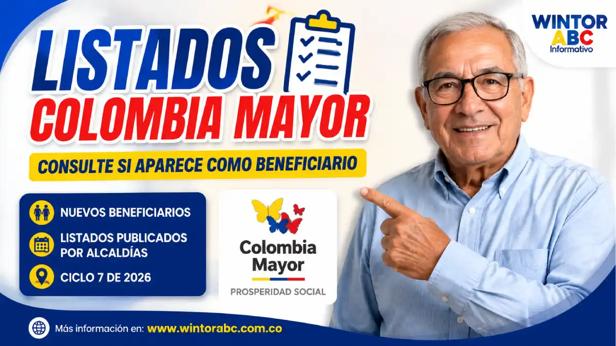 Adulto mayor consultando los listados de beneficiarios activos del programa Colombia Mayor