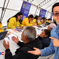 Montaje ilustrativo de Wintor ABC señalando una jornada de atención de Ingreso Mínimo Garantizado para personas mayores.