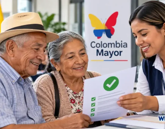 Adultos mayores reciben orientación sobre la asignación de cupos y su posible ingreso como beneficiarios activos de Colombia Mayor.