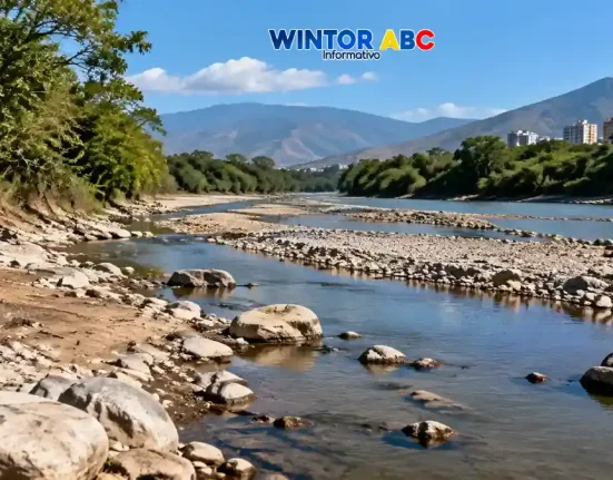 Río Pamplonita con bajo nivel de agua por alerta naranja en Cúcuta y Norte de Santander